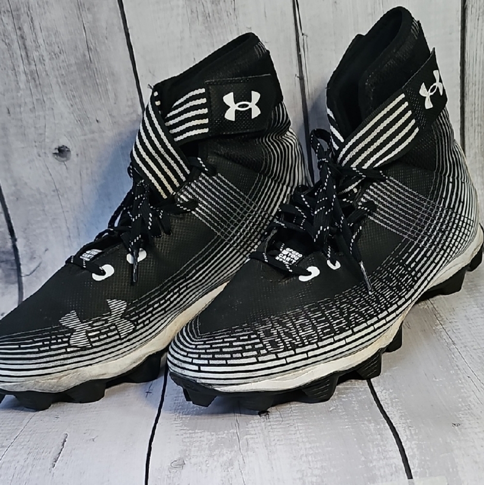 Under Armour Black and White Athletic Shoes